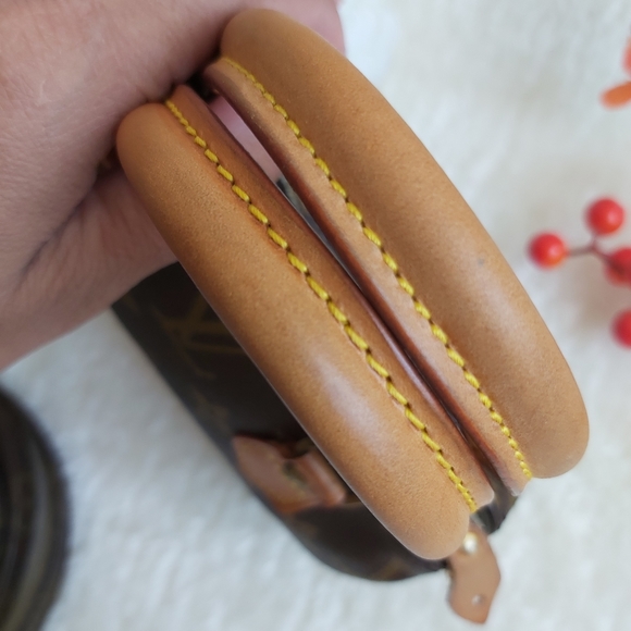 ‼️SOLD‼️ Louis Vuitton Mini Speedy with strap - Picture 16 of 16